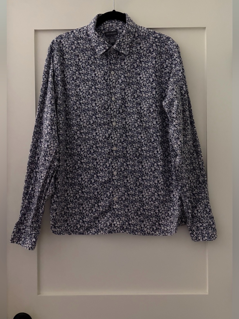 Van Heusen Men's Blue and White Floral Button-Down Shirt